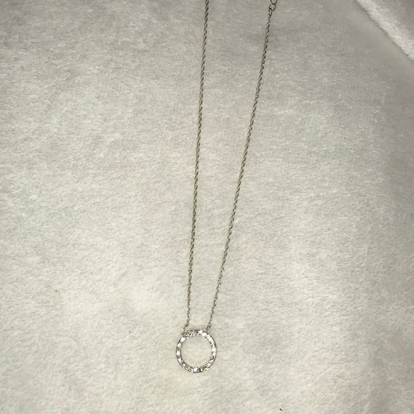 Jewelry - 3/$10 Rhinestone circle necklace